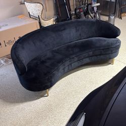 Black Velvet Couch Newer 88 inches 