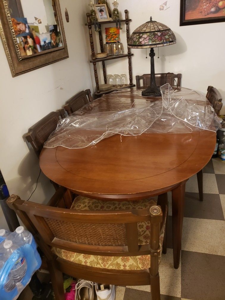 Antique Dining Room Table With 6 Chairs