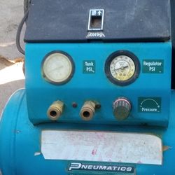 Makita Air Compressor 