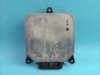 OEM 2017-2022 Toyota Prius Prime LED Right Headlight Module Ballast 89(contact info removed)0