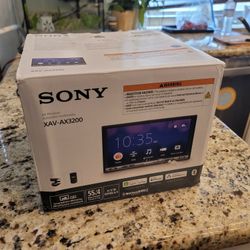 Very Nice Sony Carplay Car stereo 7" touchscreen radio 