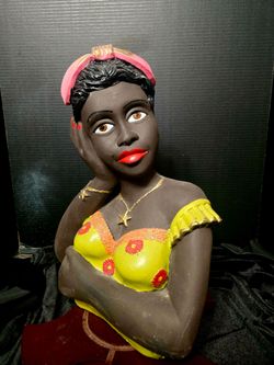 Vintage Brazilian Girlfriend Namoraderia Bust Signed used for Windows ,Balcony