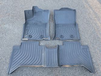 New Toyota Tacome 2nd Gen Crew Cab Floor Liners. Front & Back.