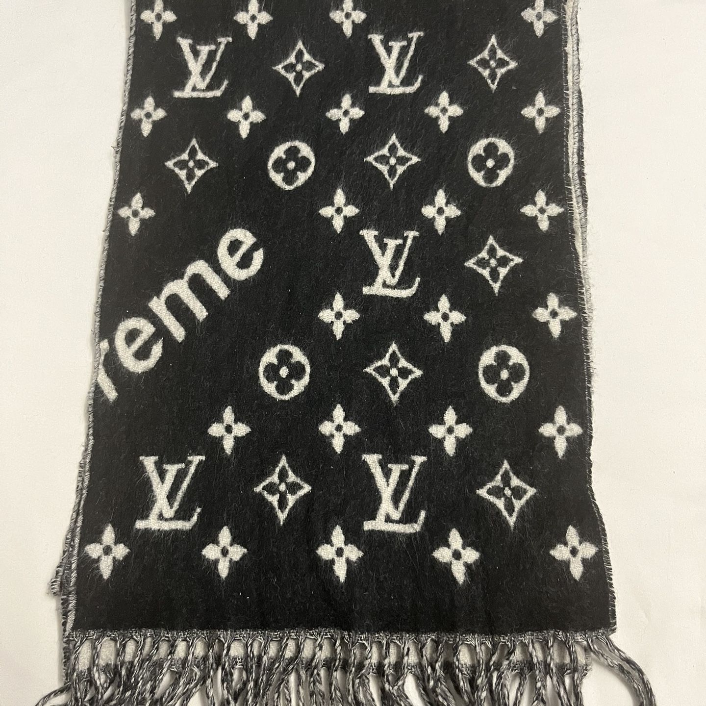 Louis Vuitton X Supreme Cashmere Black Scarf for Sale in New York