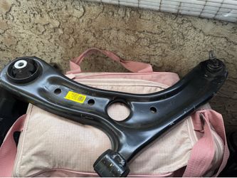 Control arm Elantra 2022