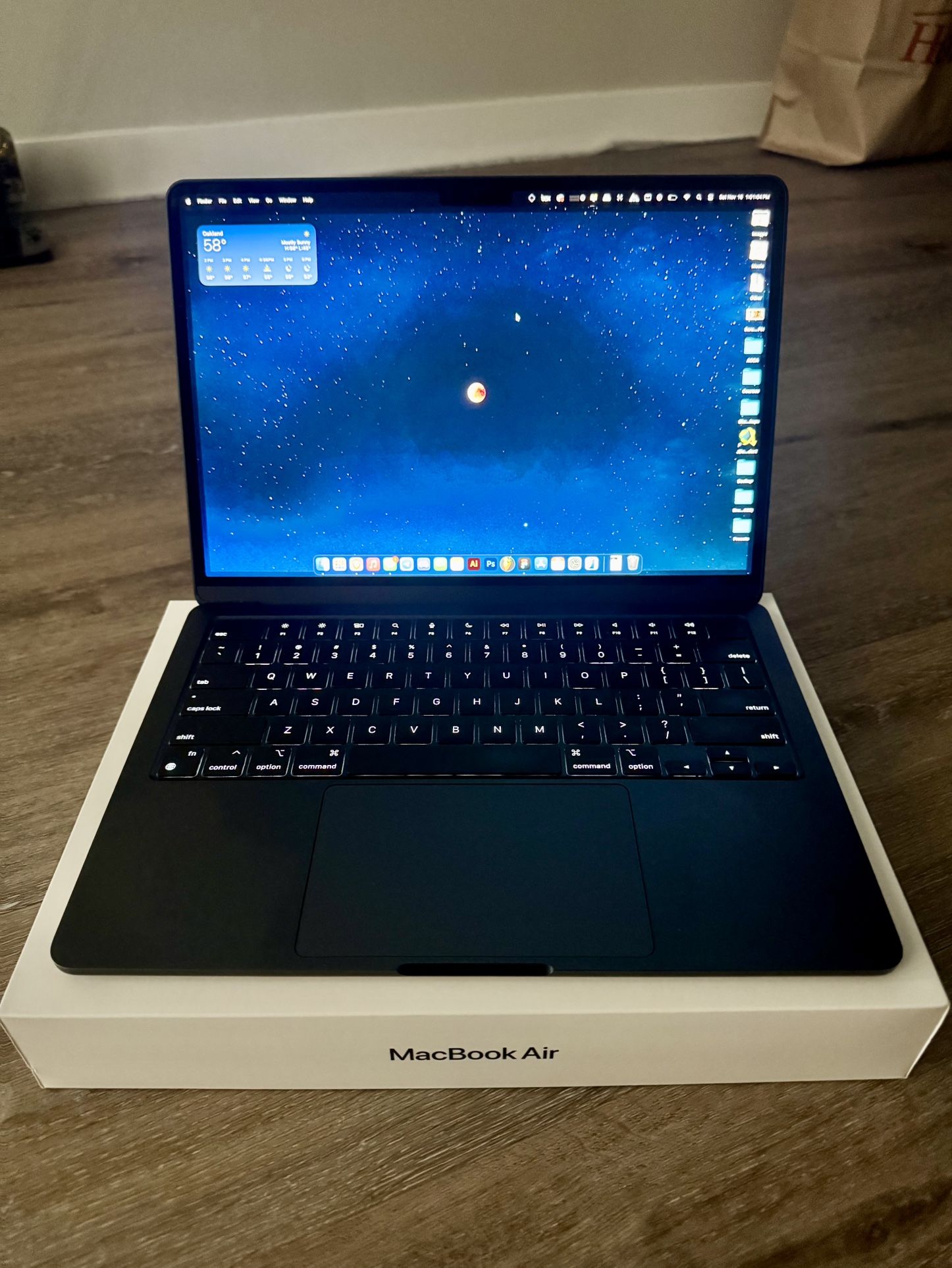 MacBook Air M2 256GB SSD 16GB RAM