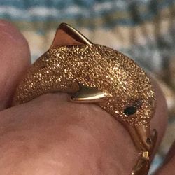 14k Dolphin ring open tail