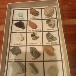 15 Rocks and Minerals Educational Display Kit