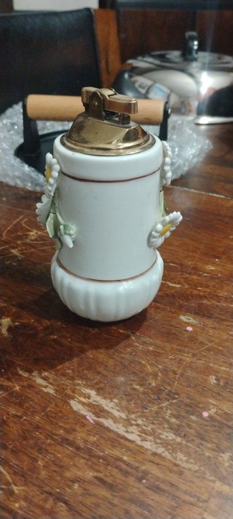 Porcelain Table Top Lighter