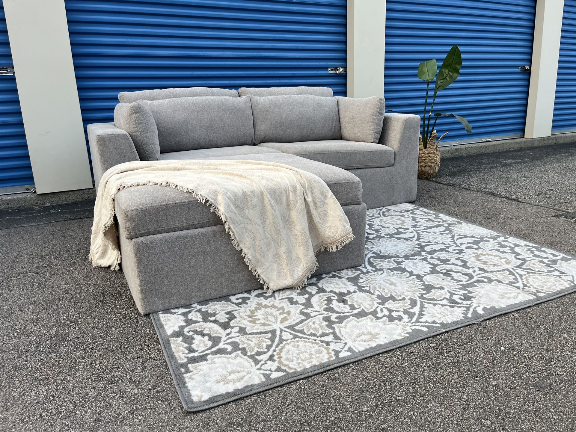 Grey Modular Sectional — Delivery Available 🚛