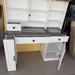 Vanity Desk White Modern with  4 Storage Drawers,usb charger, glass on top very elegant , BRAND NEW , Dimensions W 47" x H 53,5 , D 16”already assembl