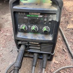 Welder Titanium Unlimited 200