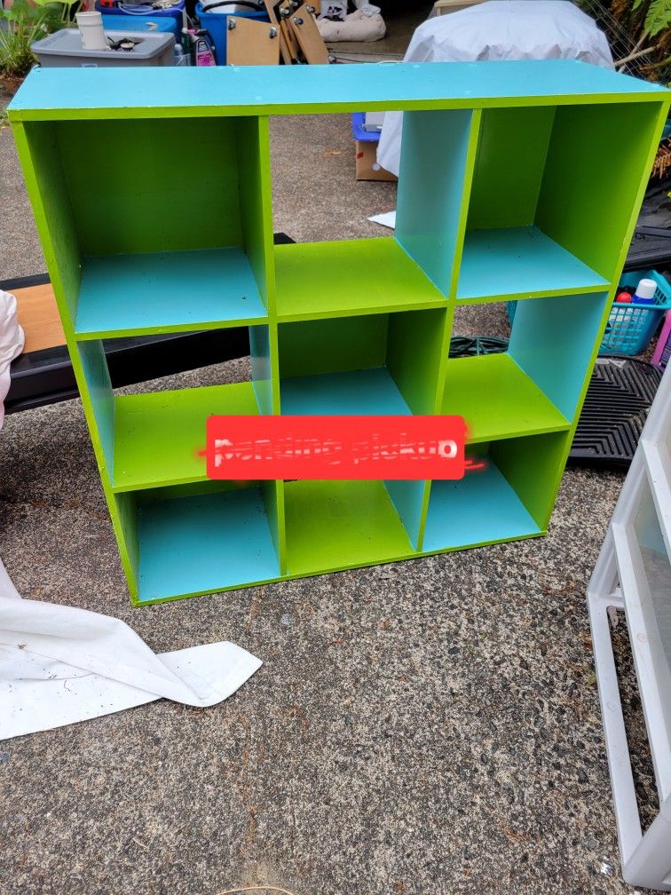 Shelving Cubby