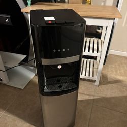 Water Dispenser