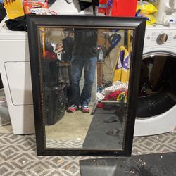 Large Mirrors (2) 25$ For Both. 