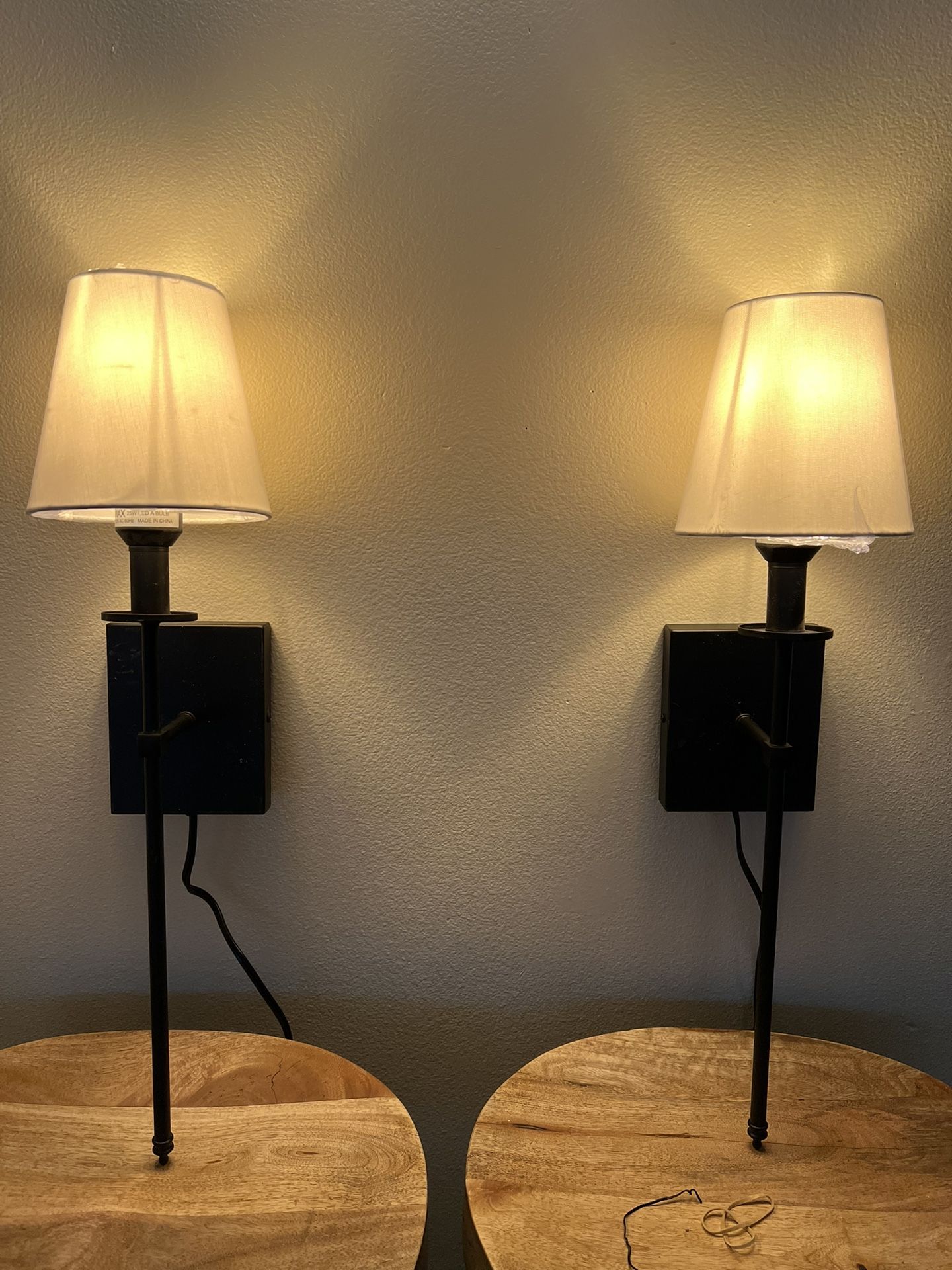 2 new Wall Lights
