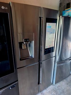 Samsung Family Hub Refrigerator
