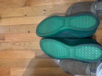 Size 14 Puma Basketball shoes