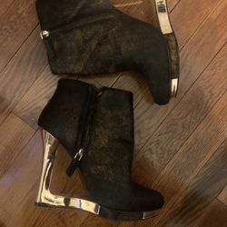 Size 10 BCBG Women Ankle Boots