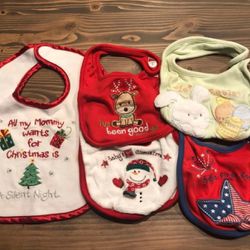 Set Of 5 Holiday Baby Bibs  3 Christmas  1 Easter  1 4th of July