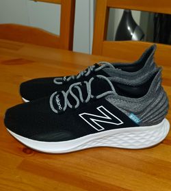 New! New Balance Roav Women's size 9