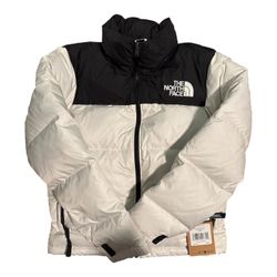 The North Face 96 Retro Nuptse Jacket Women’s XS