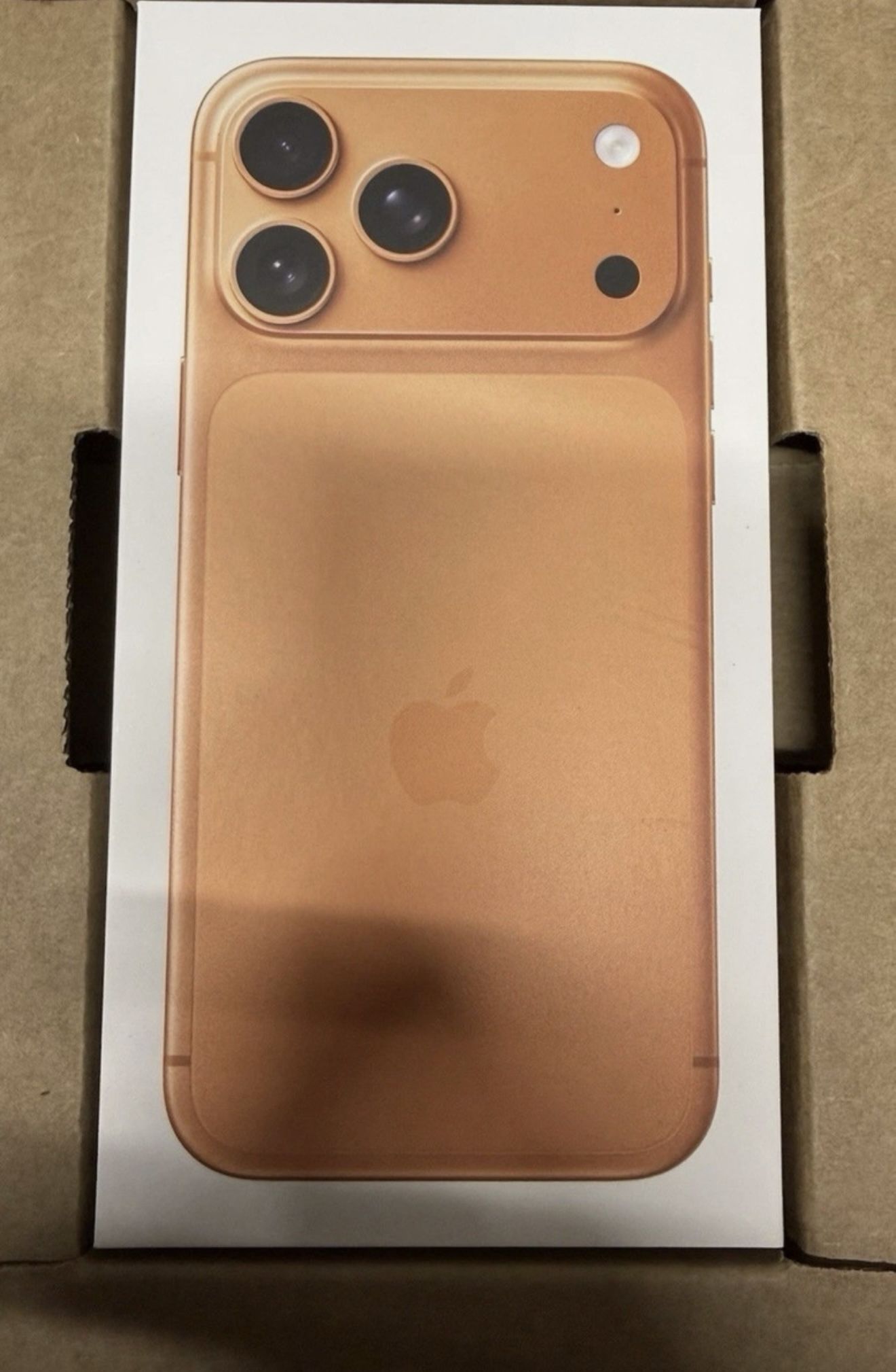 iPhone 17 Pro Max Cosmic Orange 256gb