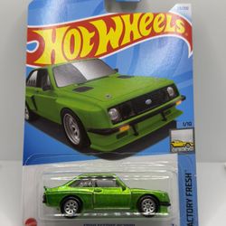 2024 Hot Wheels Super Treasure Hunt Ford Escort RS2000 Factory Fresh Green STH