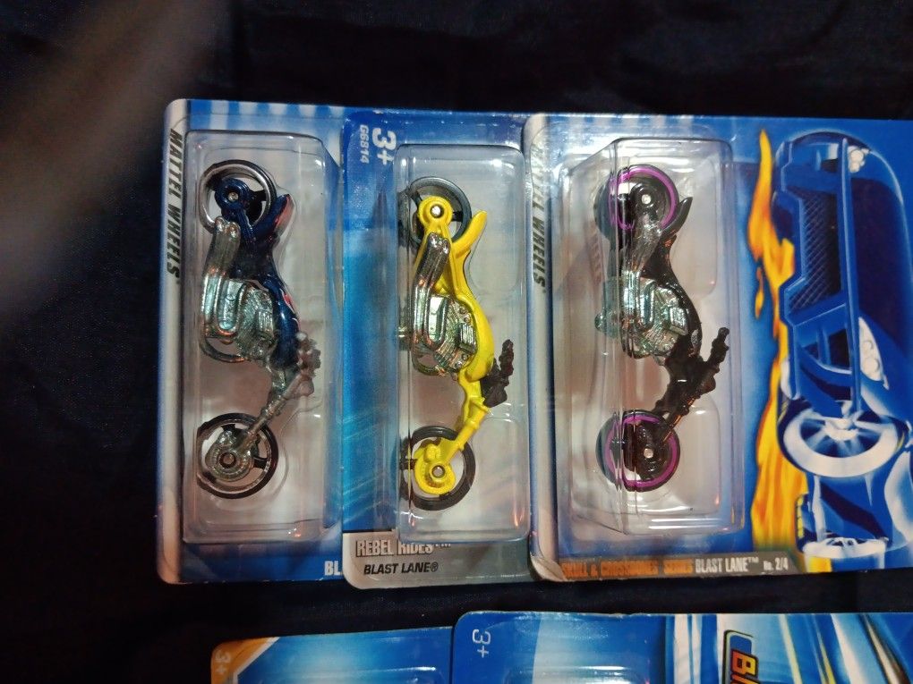 5 Hot Wheels Choppers Rebel Rides Occ Split back N Blast Lane