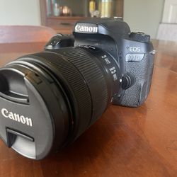 Canon 77d // Canon EF-S 18-135 f/3.5-5.6 Nano USM