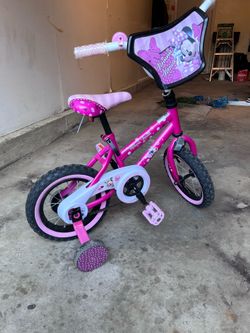 Minnie Mouse kids bike with training wheels 12 inches