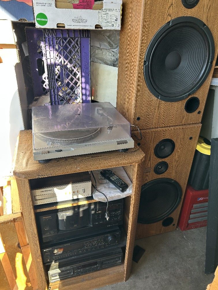 Vintage Pioneer Technics Stereo System Vinyl records Cassette tapes