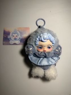 Skull panda keychain