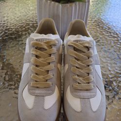 Maison Margiela Sneakers Size 9