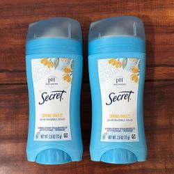 Secret pH Balanced 24 Hr Invisible Solid Antiperspirant/Deodorant: SPRING BREEZE Scent 2.6 oz Each (2 For $7)