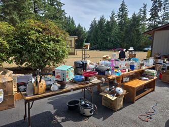 Garage Sale Friday-Sunday 10am-6pm