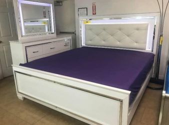 Cama Queen/Queen bed 