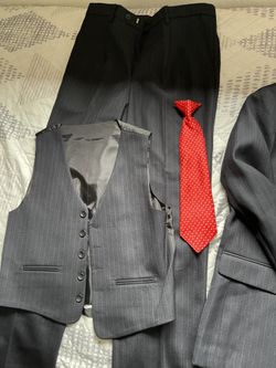 suits Size 10