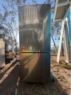 Fridge