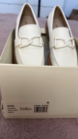 New! Anne Klein 5.5 loafers