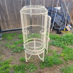 Large Bird Cage For Small, Medium,  Birds.