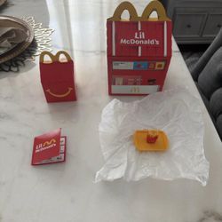 Lil McDonald’s Happy Meal Toy #1 Mini Kids Fries