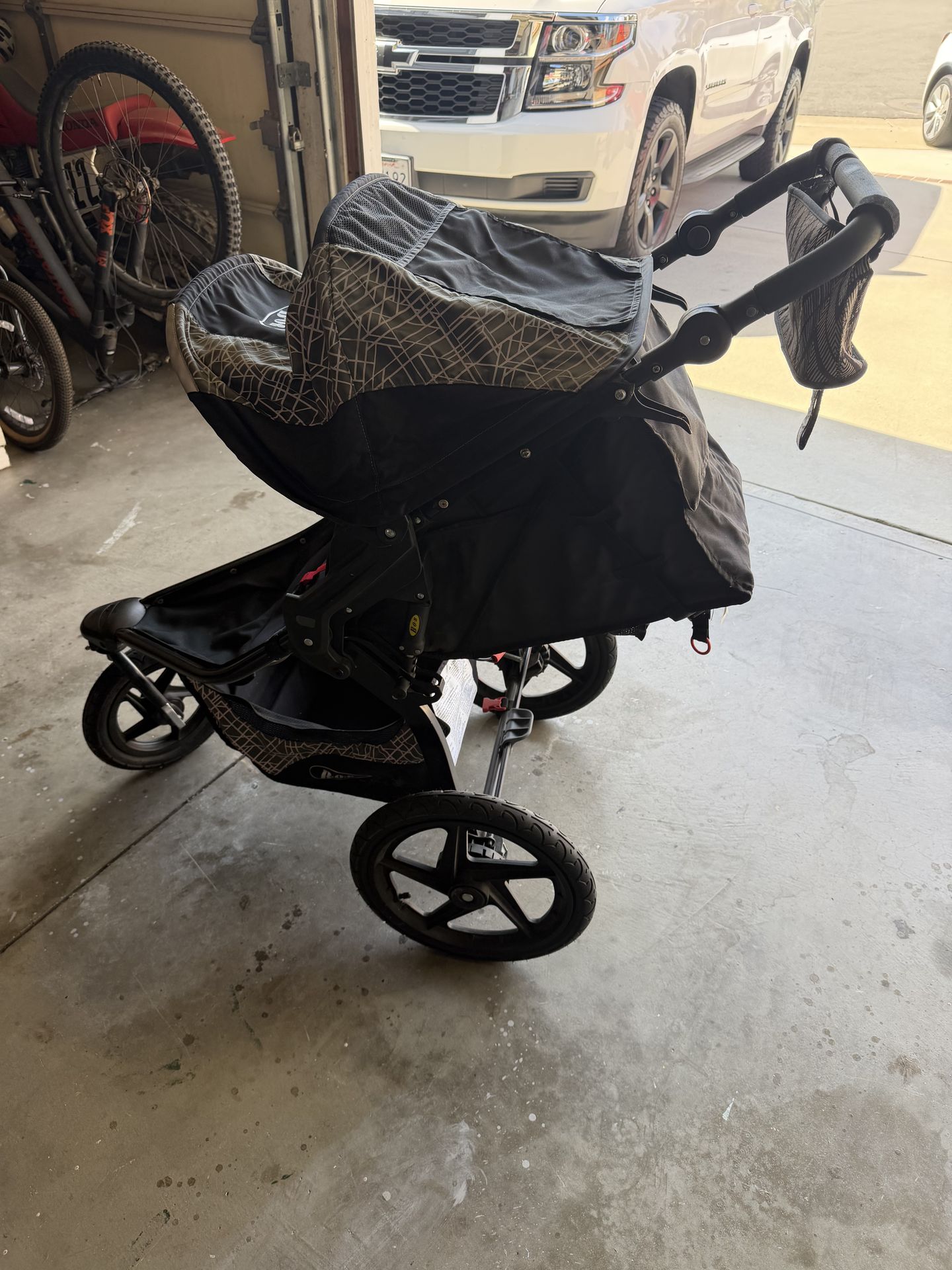 coche uppababy vista V3 Stroller + Mesa V3 Car Seat Travel System Combo – Toddler Seat, Bumper Bar, Bug and Rain Shields, Car Seat Base, and Infant Insert Included – Callum ( COLOUR:VAN HERRING K2 K2 Revolver Team special sale items comfortable ride in any