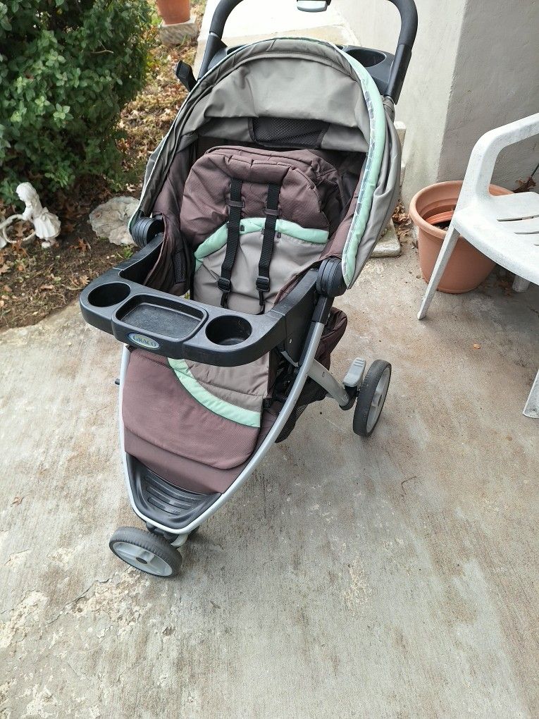 Graco Almost New Stroller-$55.00