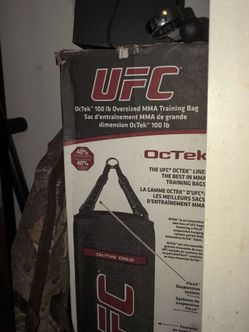 UFC Octek 052 100 lb punching bag