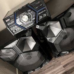 Samsung Speakers-Bluetooth 