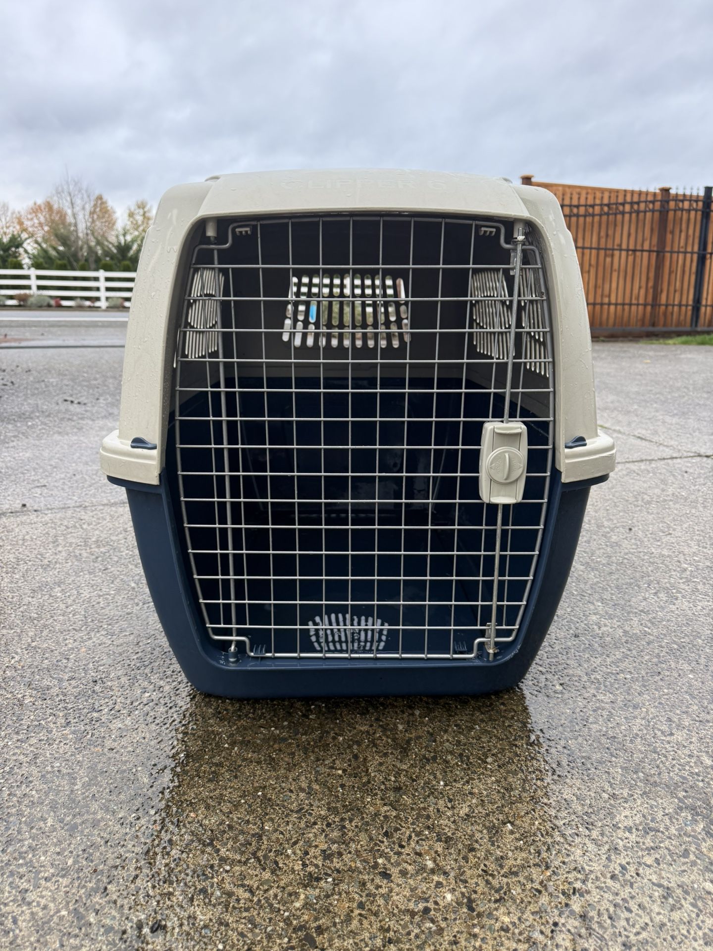 Clipper 6 Cayman Dog crate 