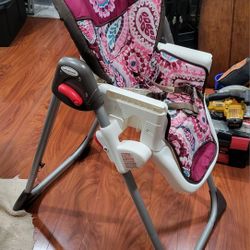 BABY TREND HIGH CHAIR 