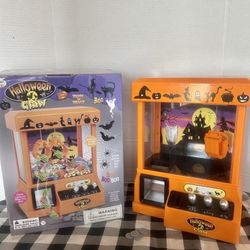 Halloween Claw Arcade with Light and Sound 