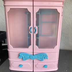 Barbie Wardrobe Closet 
